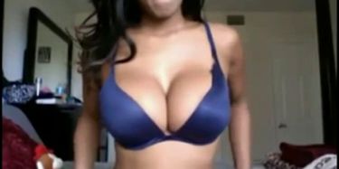 Hot n Sexy Indian Webcam MILF