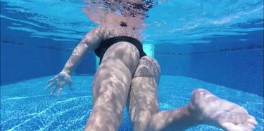 Huge Boobs Bbws Workout and Swim